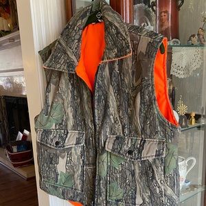 PRICE DROP Vintage Winchester Conceal Treebark Orange Quilted Vest, Size M, EUC
